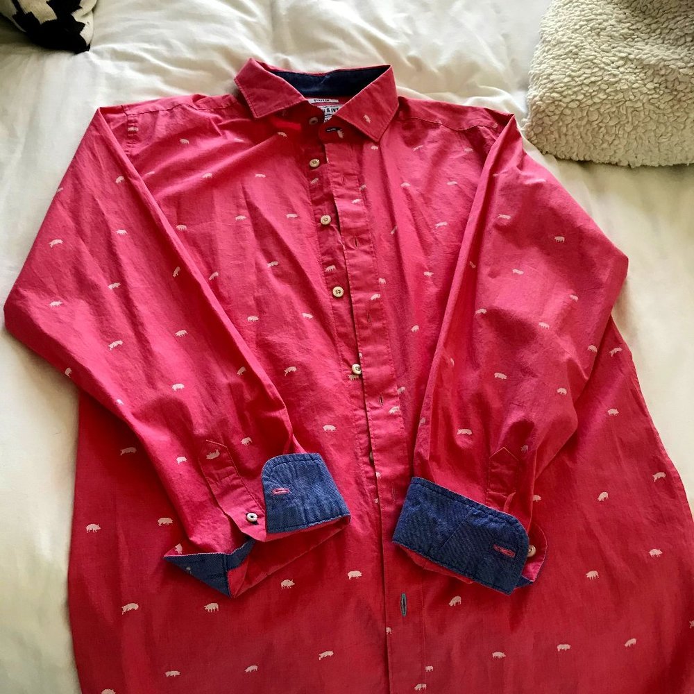 BBQ Pigs Crown & Ivy Men's Button Down shirt